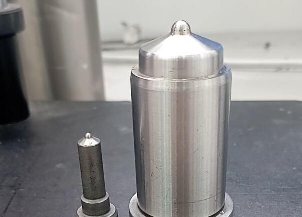 船用噴油嘴微孔拋光，斯曼克微孔拋光機可收緊流量散差！